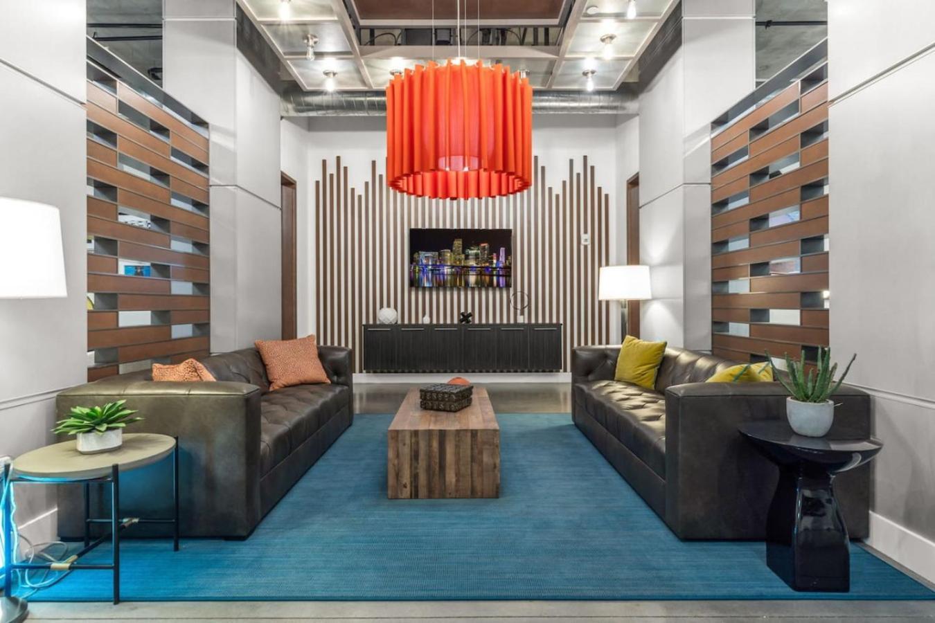 Modern 2 Bed Getaway Steps From Tropicana Field Sint-Petersburg Buitenkant foto